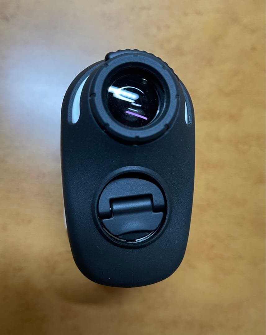 Bushnell TOUR V4 ゴルフ用距離計　ほぼ未使用