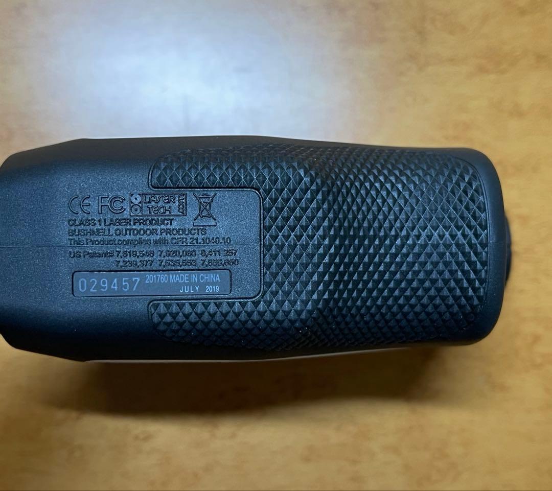 Bushnell TOUR V4 ゴルフ用距離計　ほぼ未使用