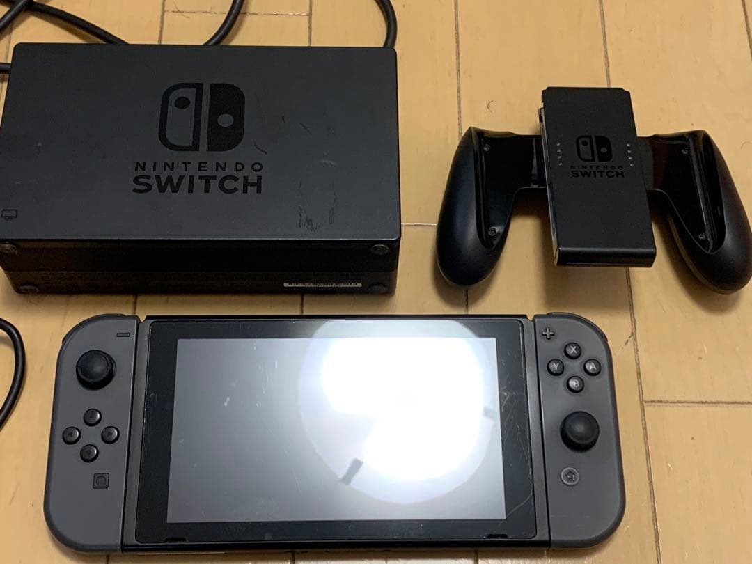 Nintendo Switch 本体 ブラック　付属品付き