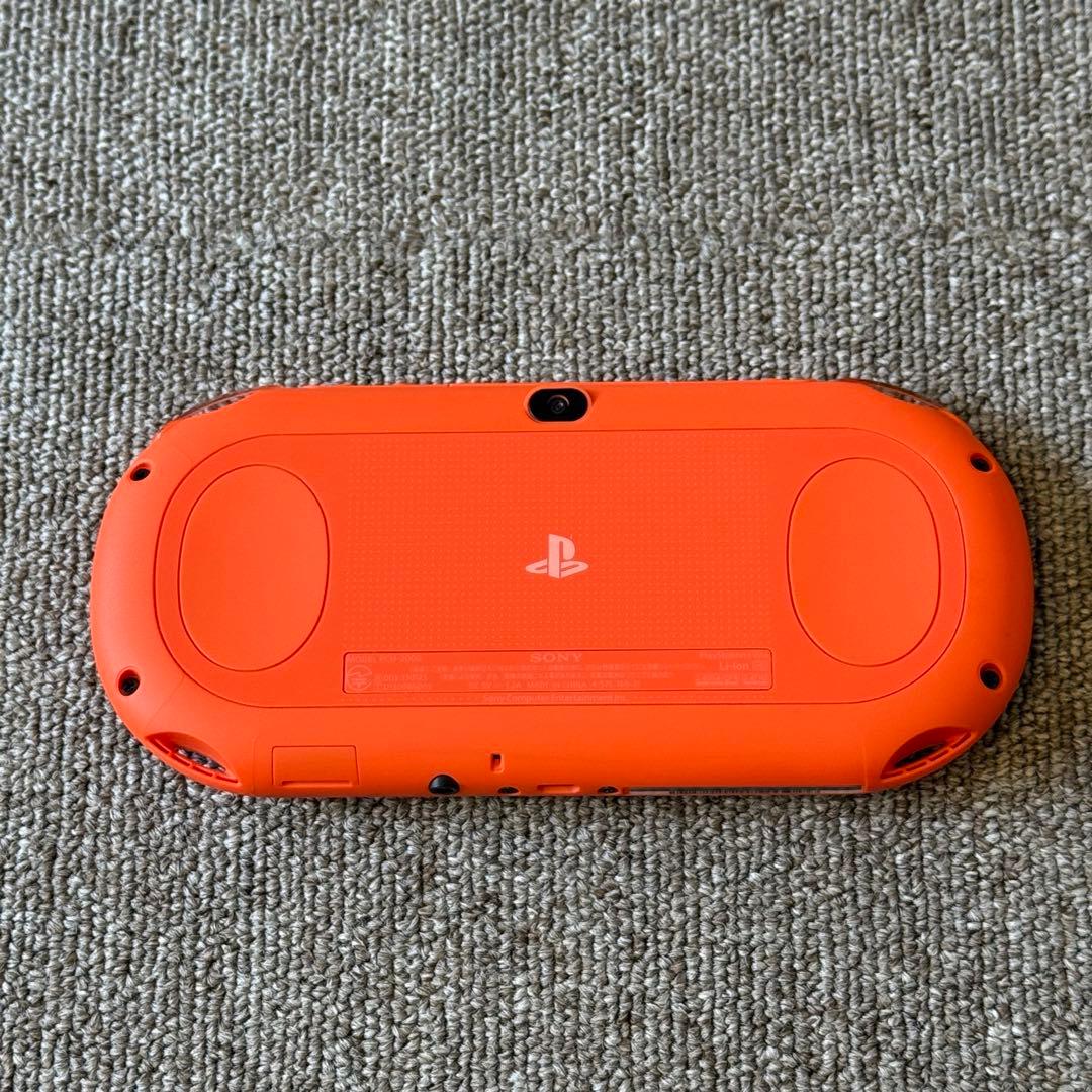 PSVITA PCH-2000 ネオンオレンジ