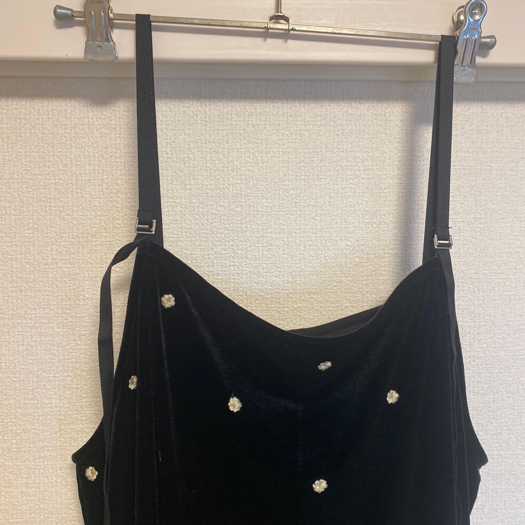 Ｂ.C STOCKベーセーストック ベロアフラワー刺繍ワンピースキャミワンピース