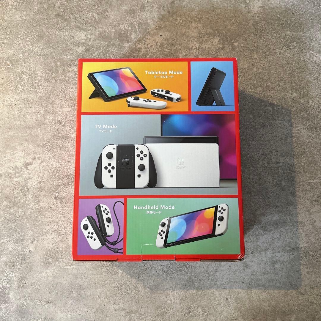 ★Nintendo Switch 本体 新品未使用★