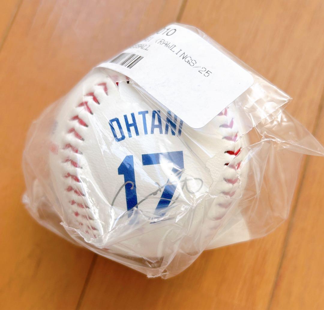 Senaさま【海外限定】大谷翔平 MVP記念2025 レプリカサインボール2個