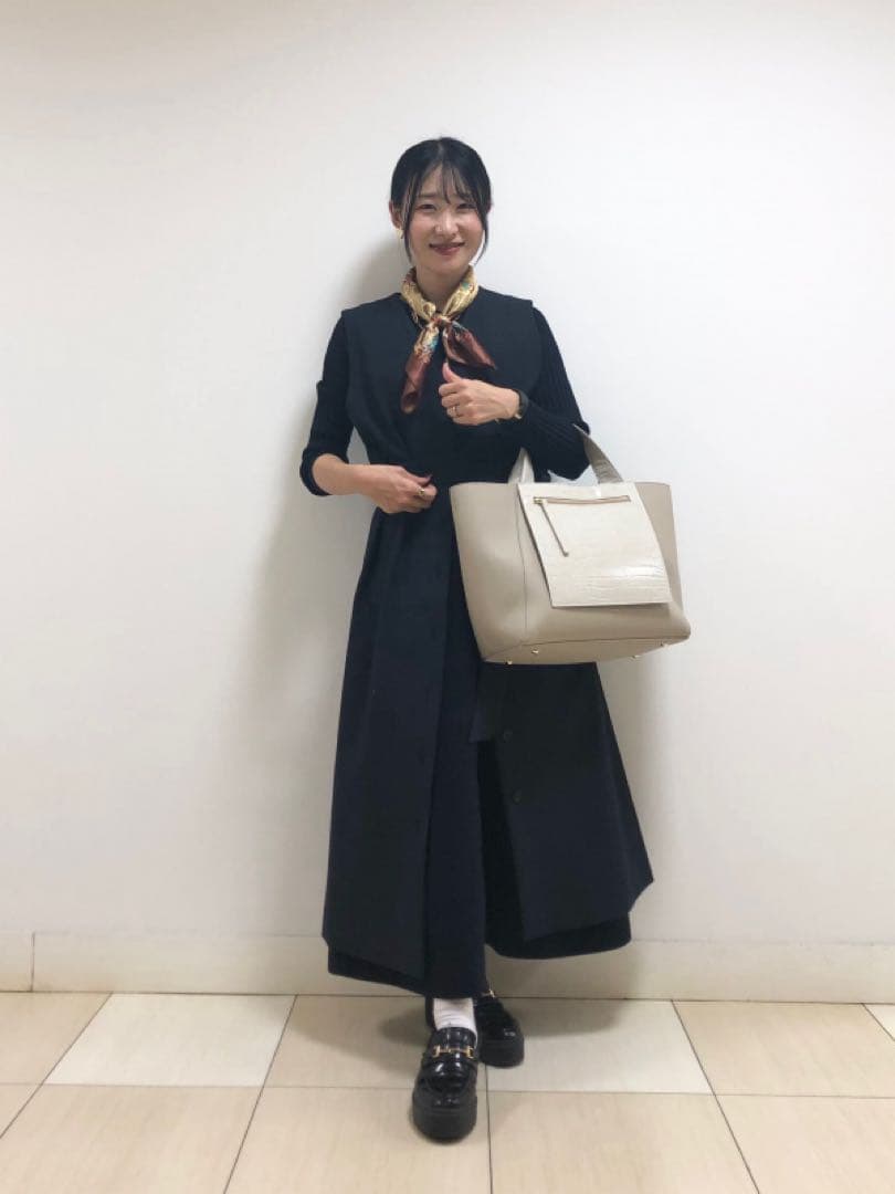 プラステ　ブラッシュドバック2WAYロングジレ　ネイビー　S