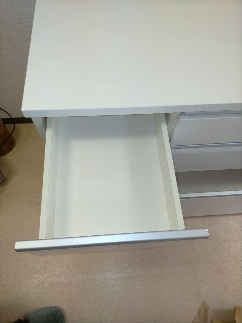 【送料込】ニトリ キッチンカウンター 幅120奥行51高さ86cm 食器棚 白色