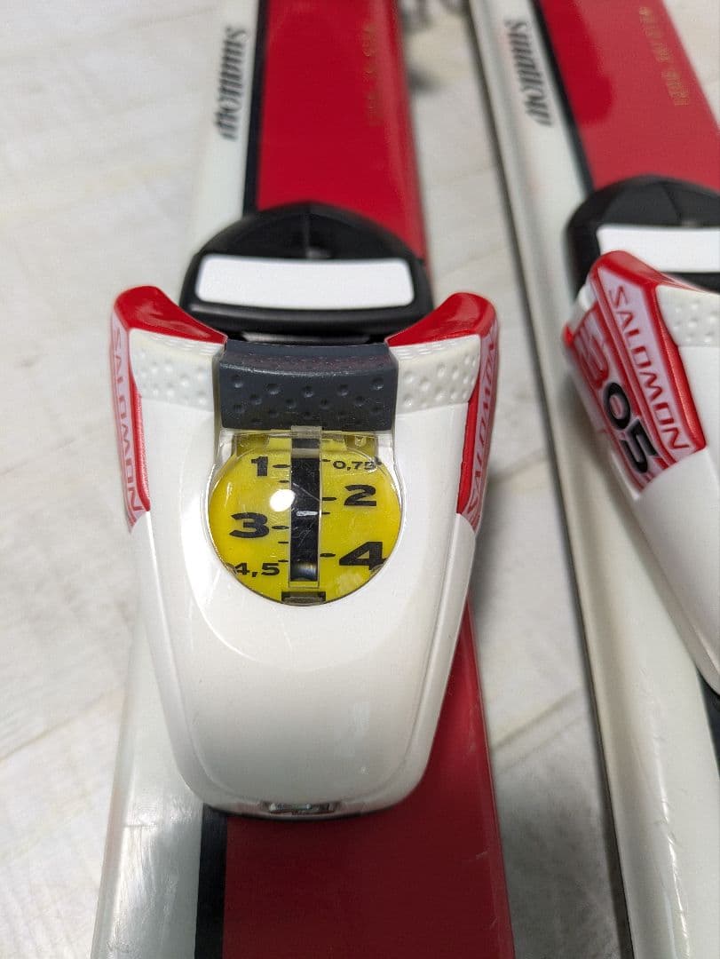 Swallow　スキー板✕SALOMON　ビンディング✕ストックセット