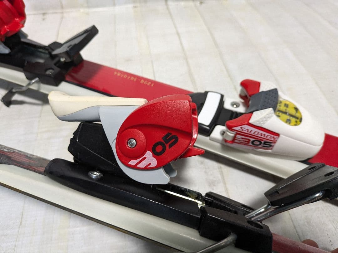 Swallow　スキー板✕SALOMON　ビンディング✕ストックセット