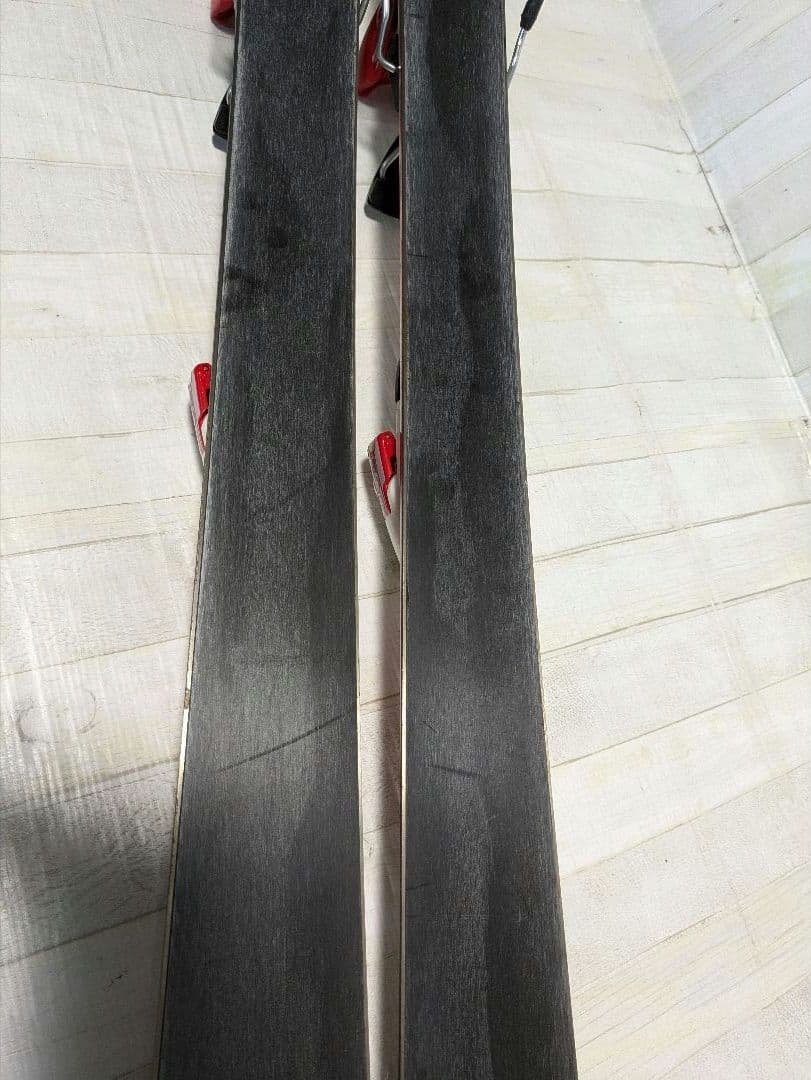 Swallow　スキー板✕SALOMON　ビンディング✕ストックセット