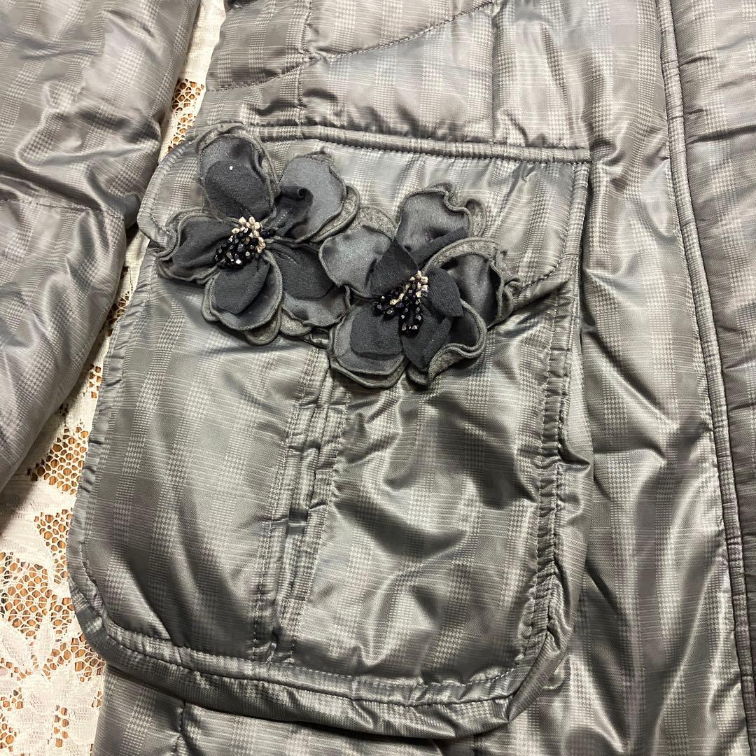 美品Bel Paci ベルパーチ フラワー装飾ダウンコート