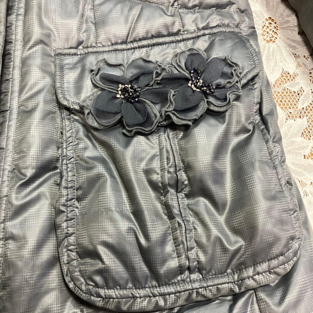 美品Bel Paci ベルパーチ フラワー装飾ダウンコート