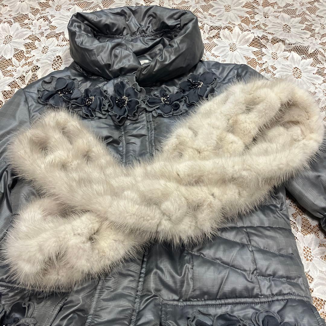 美品Bel Paci ベルパーチ フラワー装飾ダウンコート