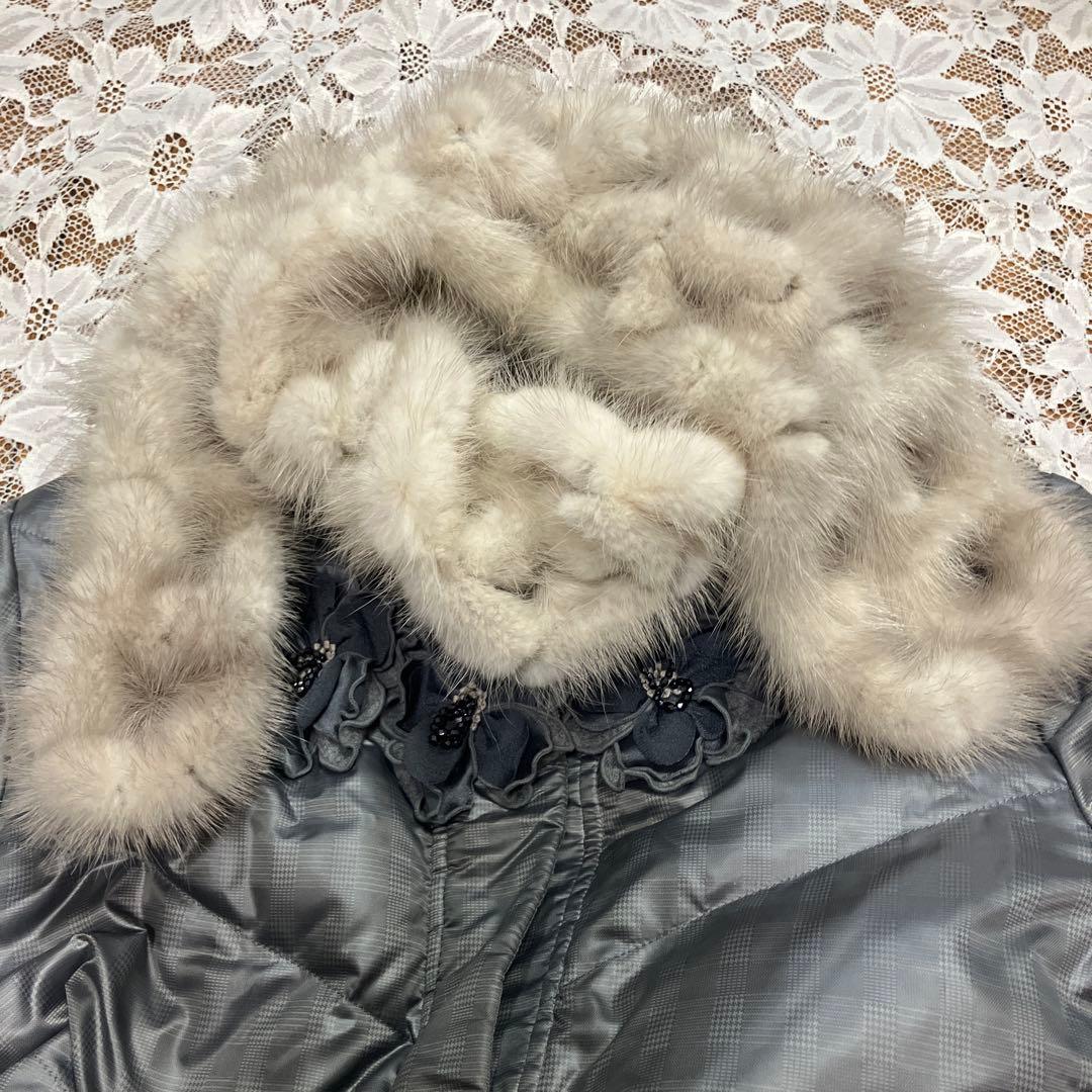 美品Bel Paci ベルパーチ フラワー装飾ダウンコート