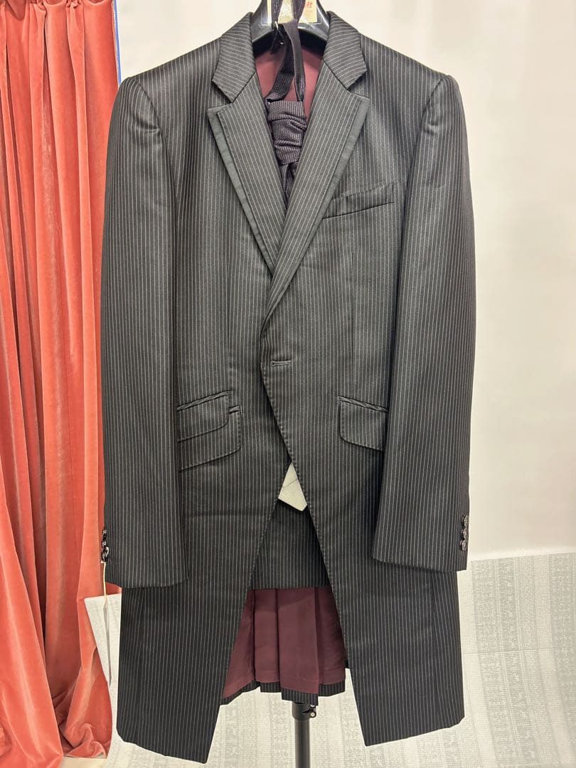 fourisherie uomo 黒ストライプタキシード4点セットサイズAM