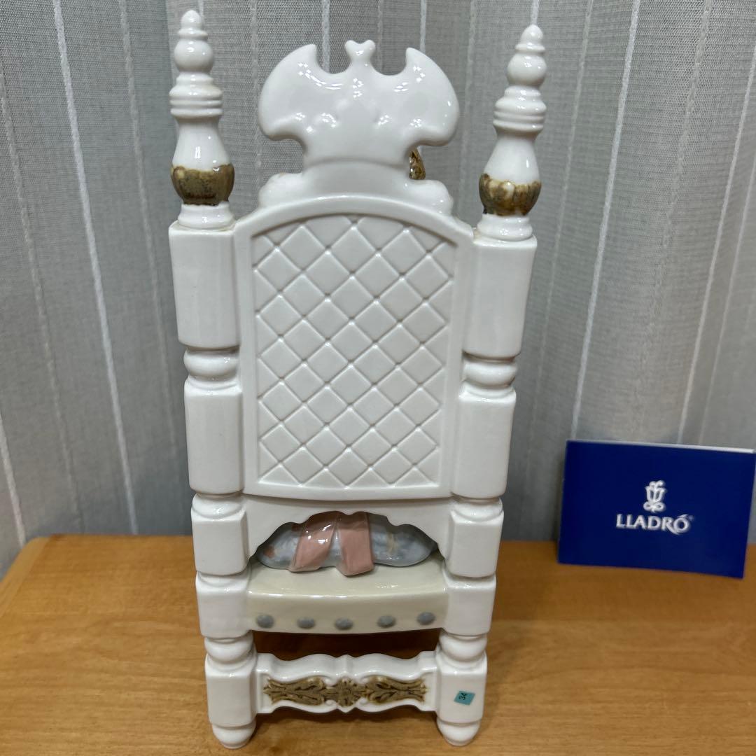 リヤドロ 「バレンシアの少女 」新品！　　　　　　超特価！