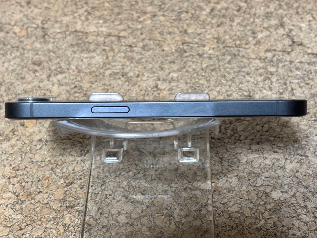 iPhone16e ブラック 128GB SIMフリー