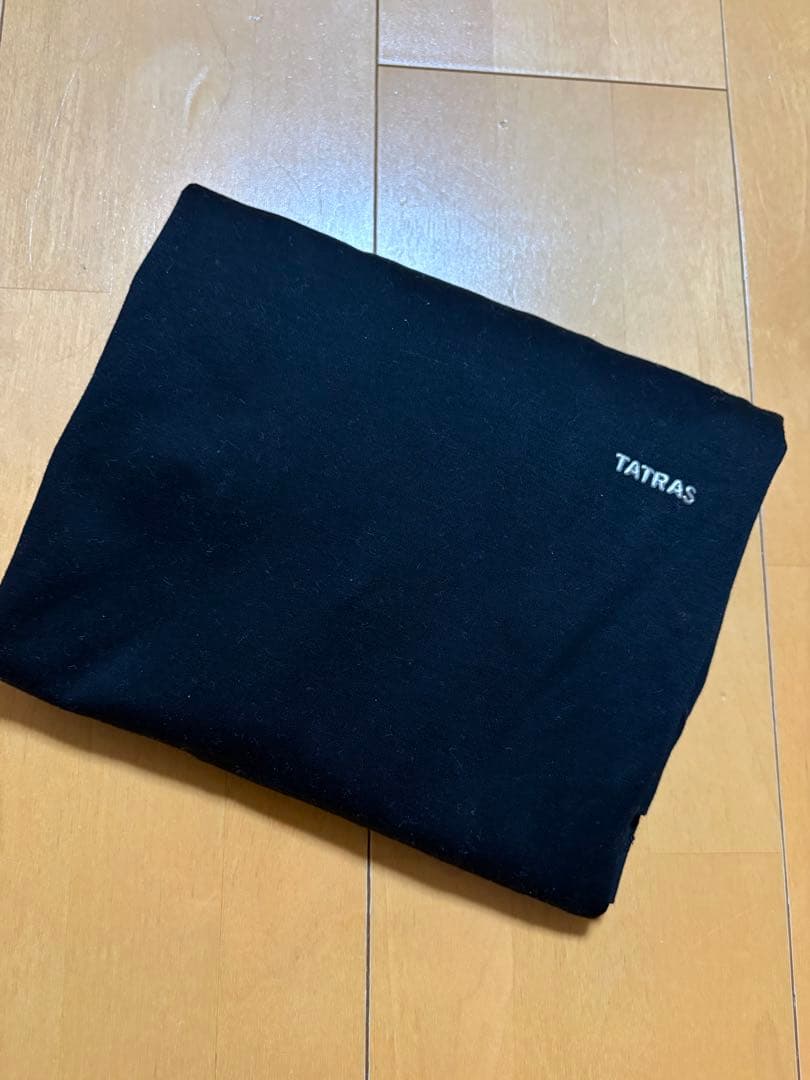 TATRAS ブラック 長袖カットソー