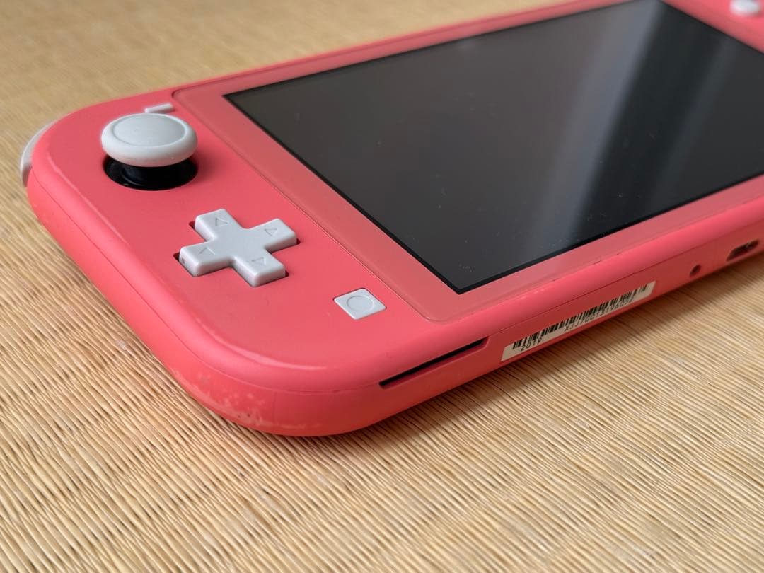 Nintendo Switch Lite コーラル 本体 ケース 充電器付き