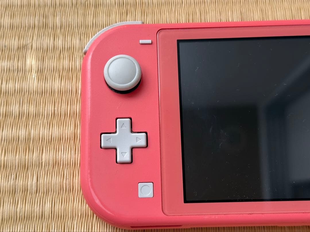 Nintendo Switch Lite コーラル 本体 ケース 充電器付き