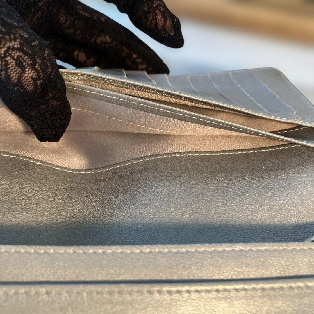 ［正規品］美品　CHANEL カメリア　長財布　　シリアルシール付き