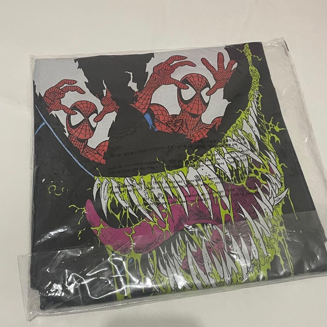 kith × Marvel ヴェノムTシャツ X 黒 新品未使用