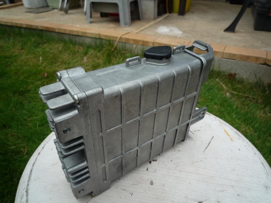  K100RS 4V 　純正 ECU エンジン コントロール