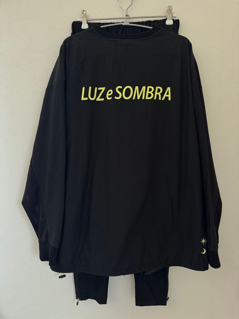 LUZeSOMBRA上下セットNavigatorsプルオーバー、スリムパンツ