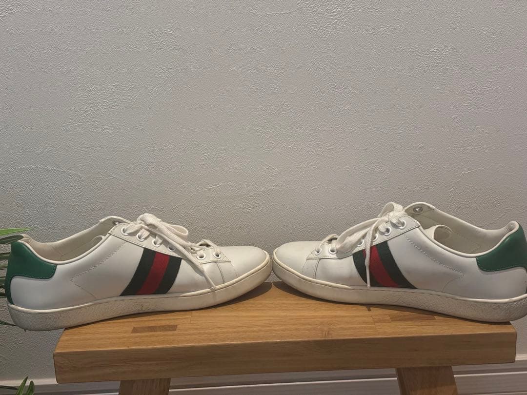 値下げしました！gucci スニーカー37ハーフ