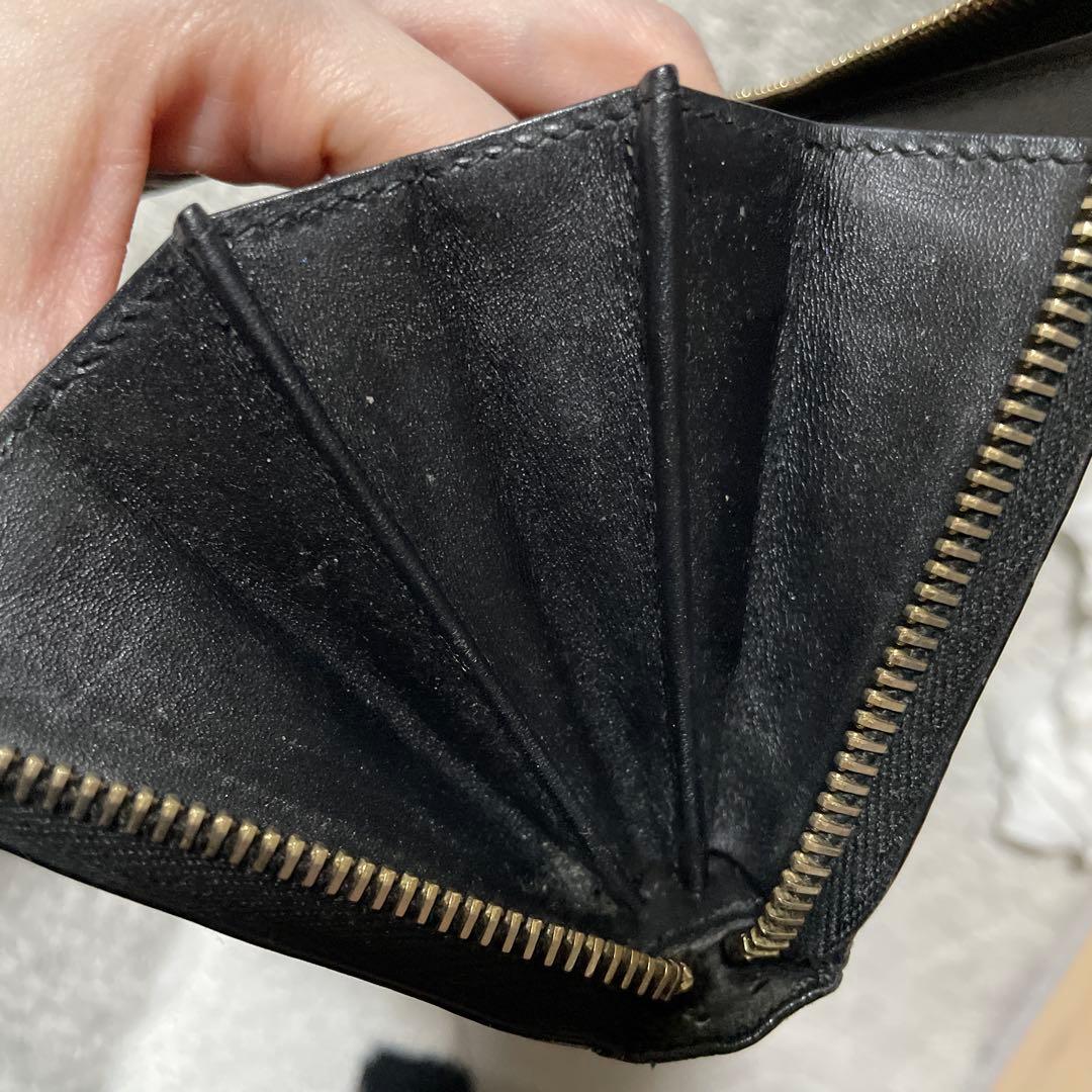 イヴサンローラン 長財布 エナメル