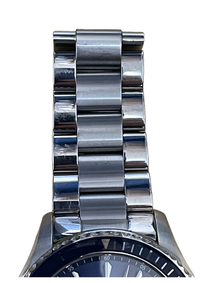 ハミルトン ジャズマスターシービューディデイト クオーツ 綺麗なブルーの文字盤