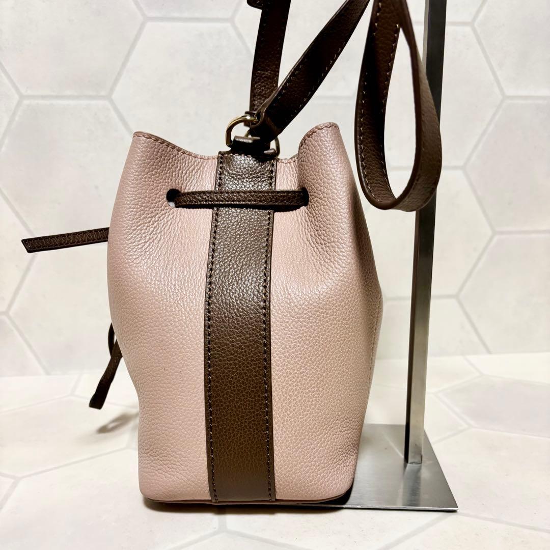 フルラ コスタンザ バケット ハンドバッグ バイカラー レザー　未使用級