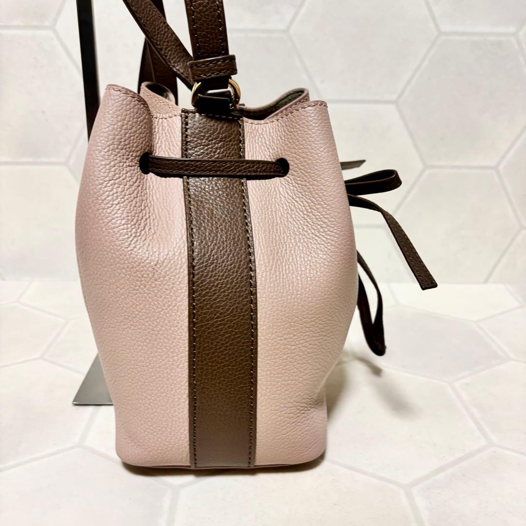 フルラ コスタンザ バケット ハンドバッグ バイカラー レザー　未使用級