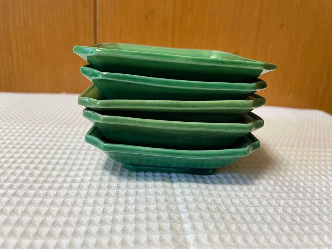 淡路珉平焼き　緑釉薬　雲龍　四方隅切り皿　小皿　5枚組