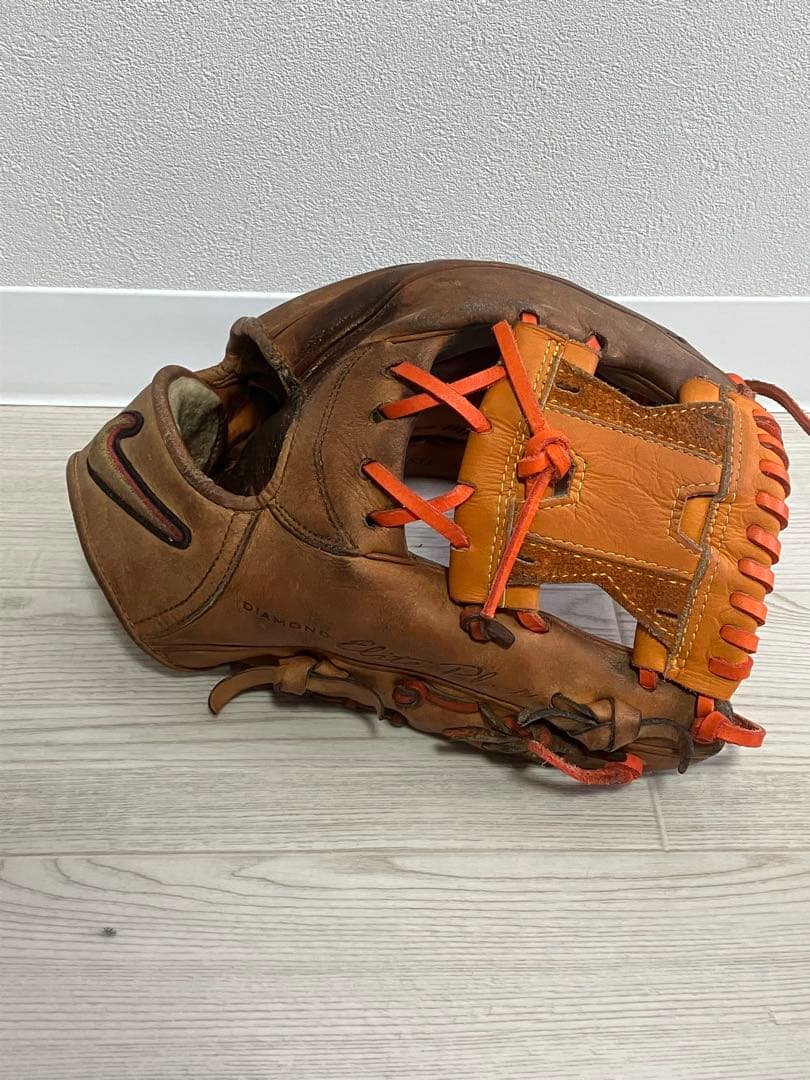 NIKE DIAMOND ELITE PLUS 即戦力