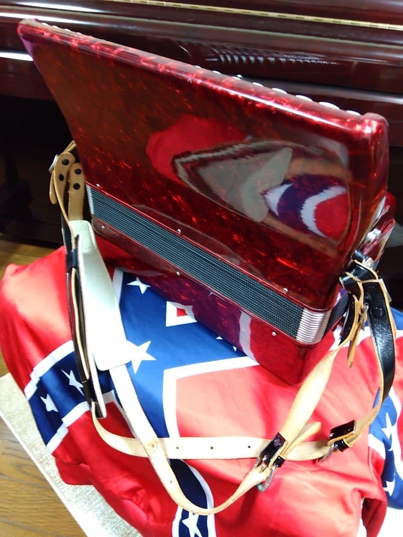 （美品即演奏可）YAMAHA アコーディオン YA-21 【信頼の日本製】