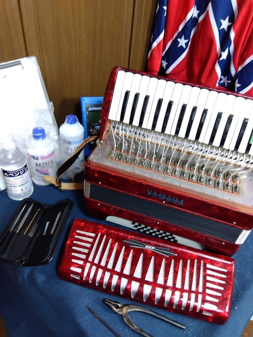 （美品即演奏可）YAMAHA アコーディオン YA-21 【信頼の日本製】