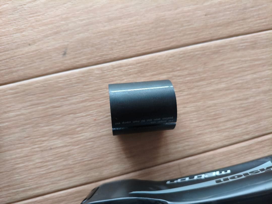 Vision Metron ステム 110mm 31.8mmサイコンマウント付き