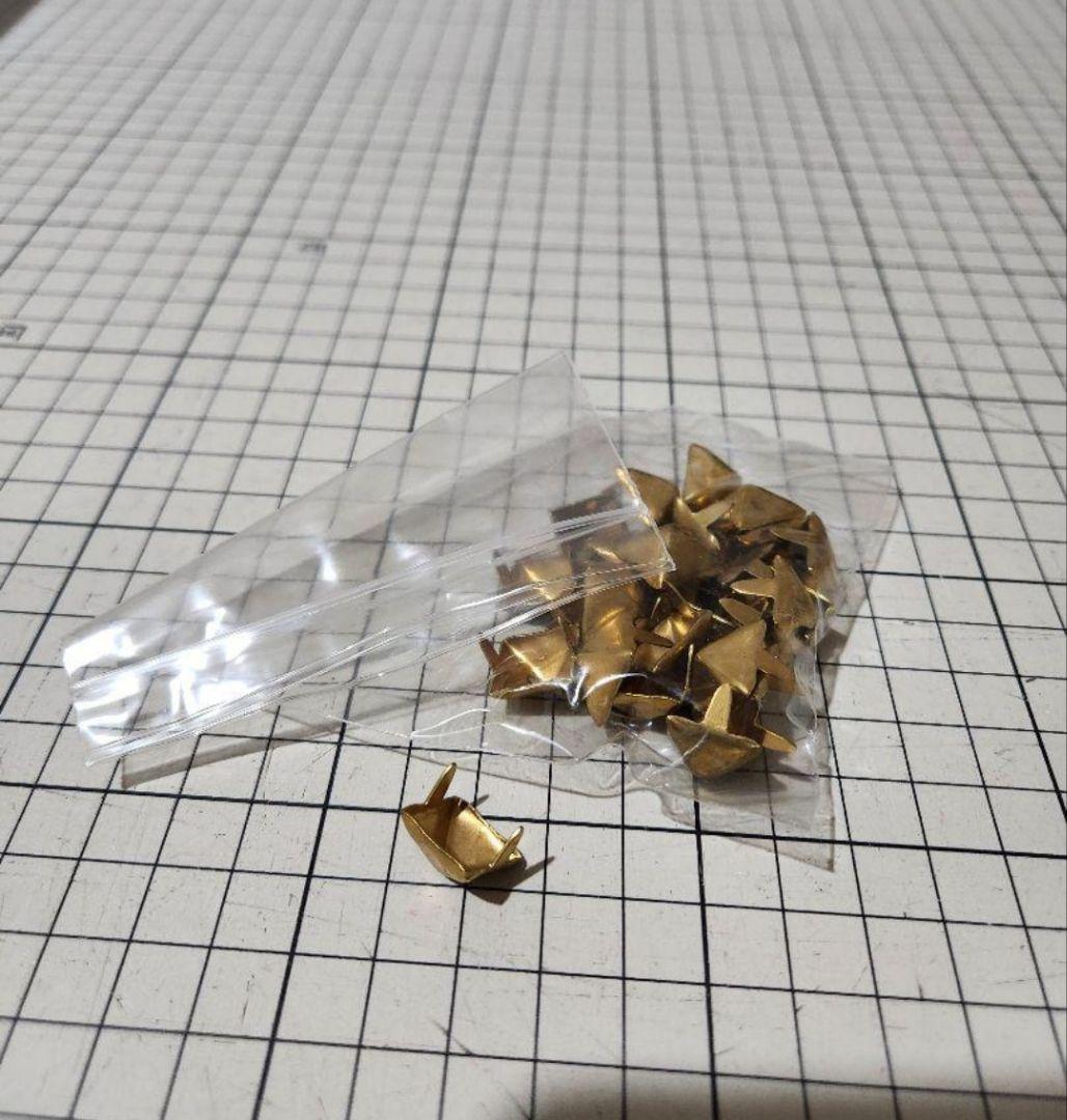 【値下げ！】M.W.O.B.H.M. FUCK OFFキャップ&スタッズセット！