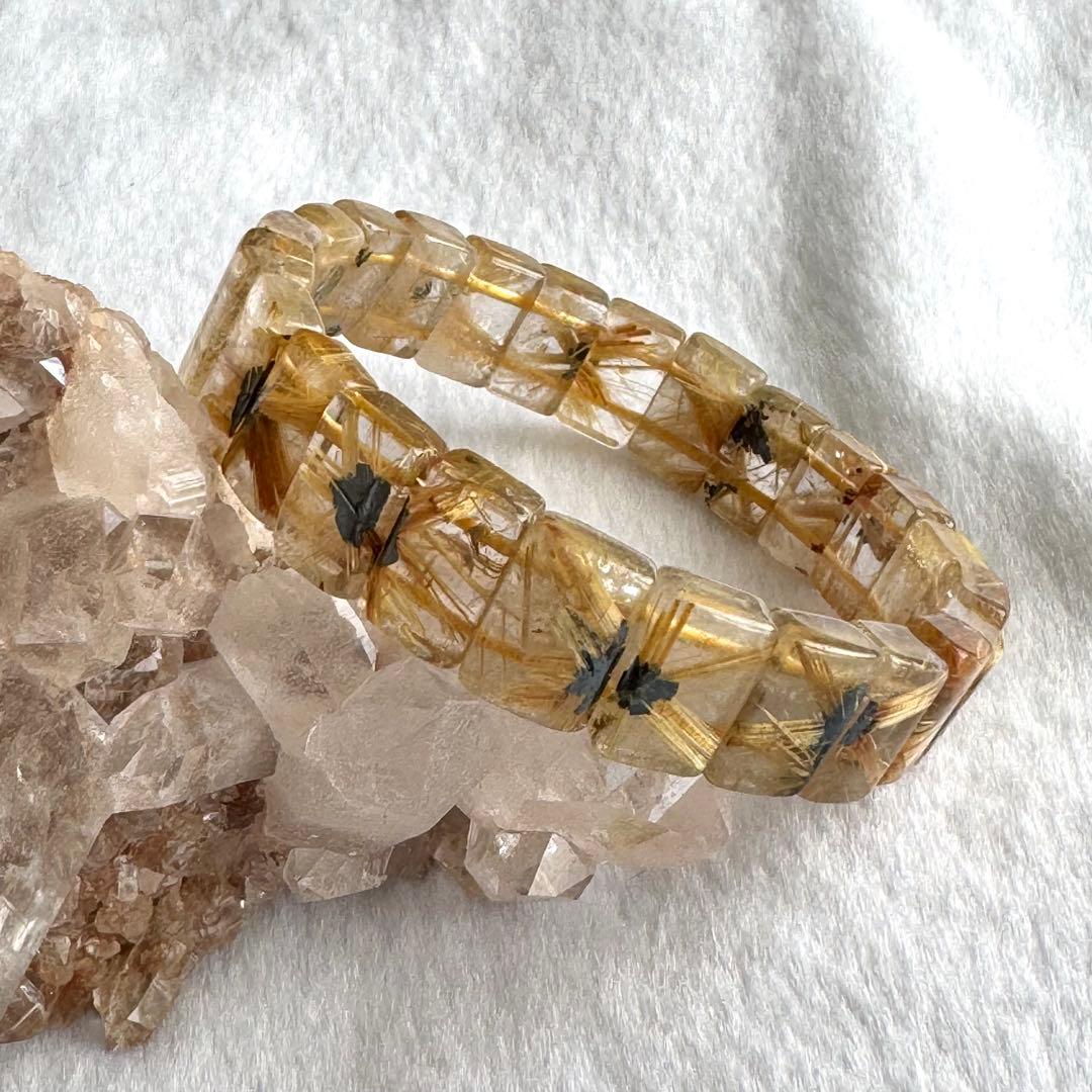 太陽放射 ゴールドルチルクォーツ バングル ブレスレット タイチンルチル
