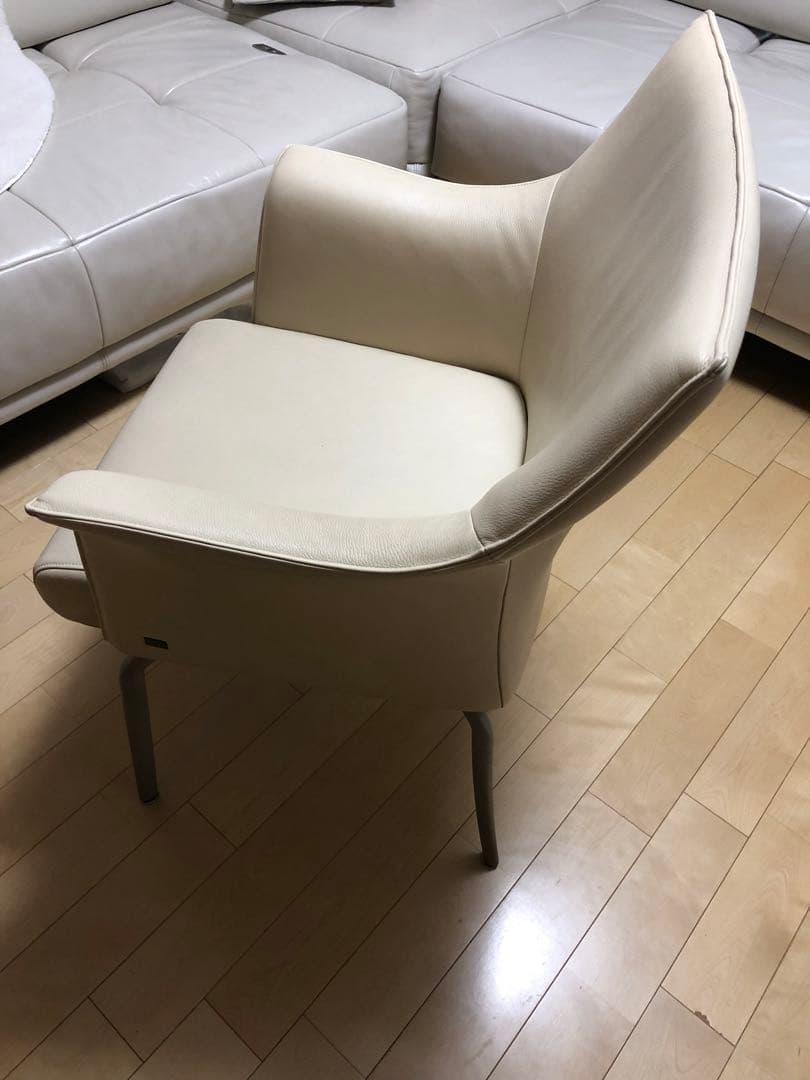 ロルフベンツ　ダイニングチェア　ベージュ色