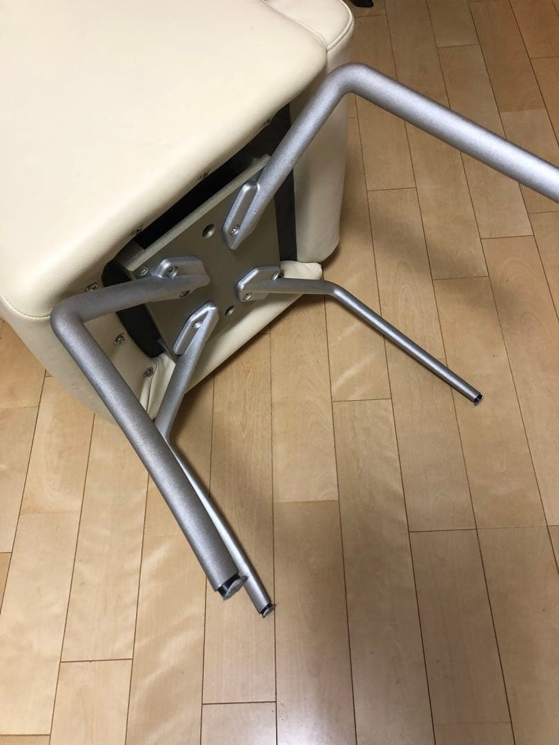 ロルフベンツ　ダイニングチェア　ベージュ色