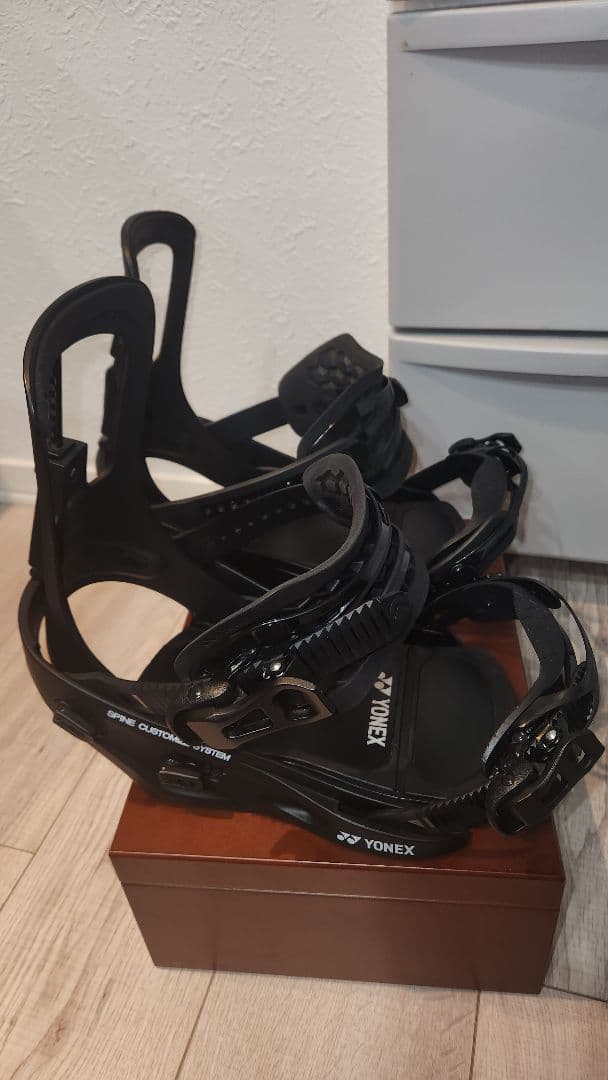 YONEX spineback S スノーボード ビンディング黒ヨネックス