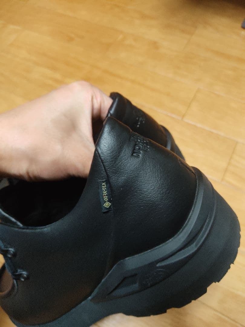 The North Face decade GORE−TEX黒ゴアテックモカシン