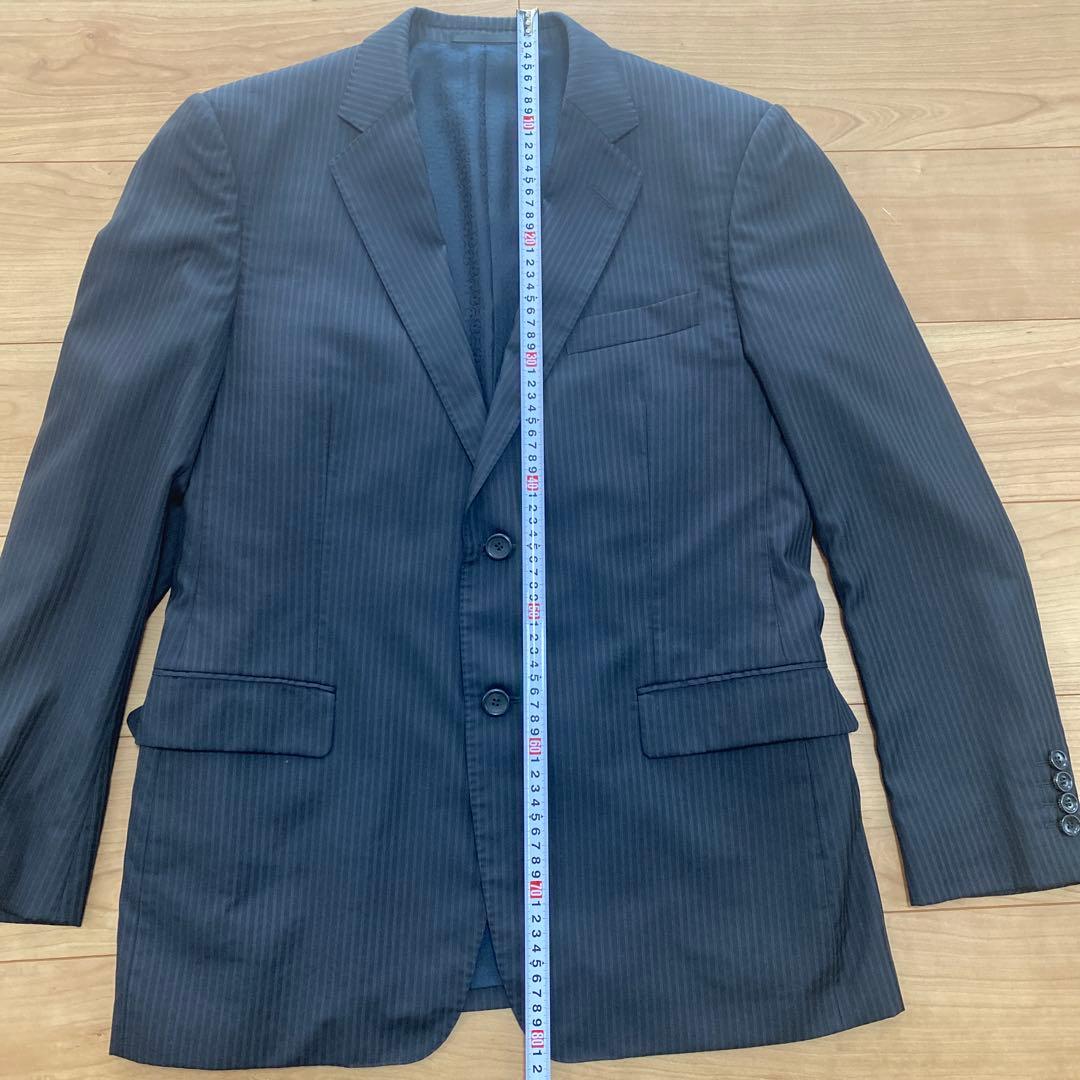 GUCCIストライプスーツブラックにネイビーストライプ52