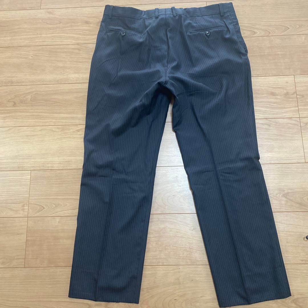 GUCCIストライプスーツブラックにネイビーストライプ52