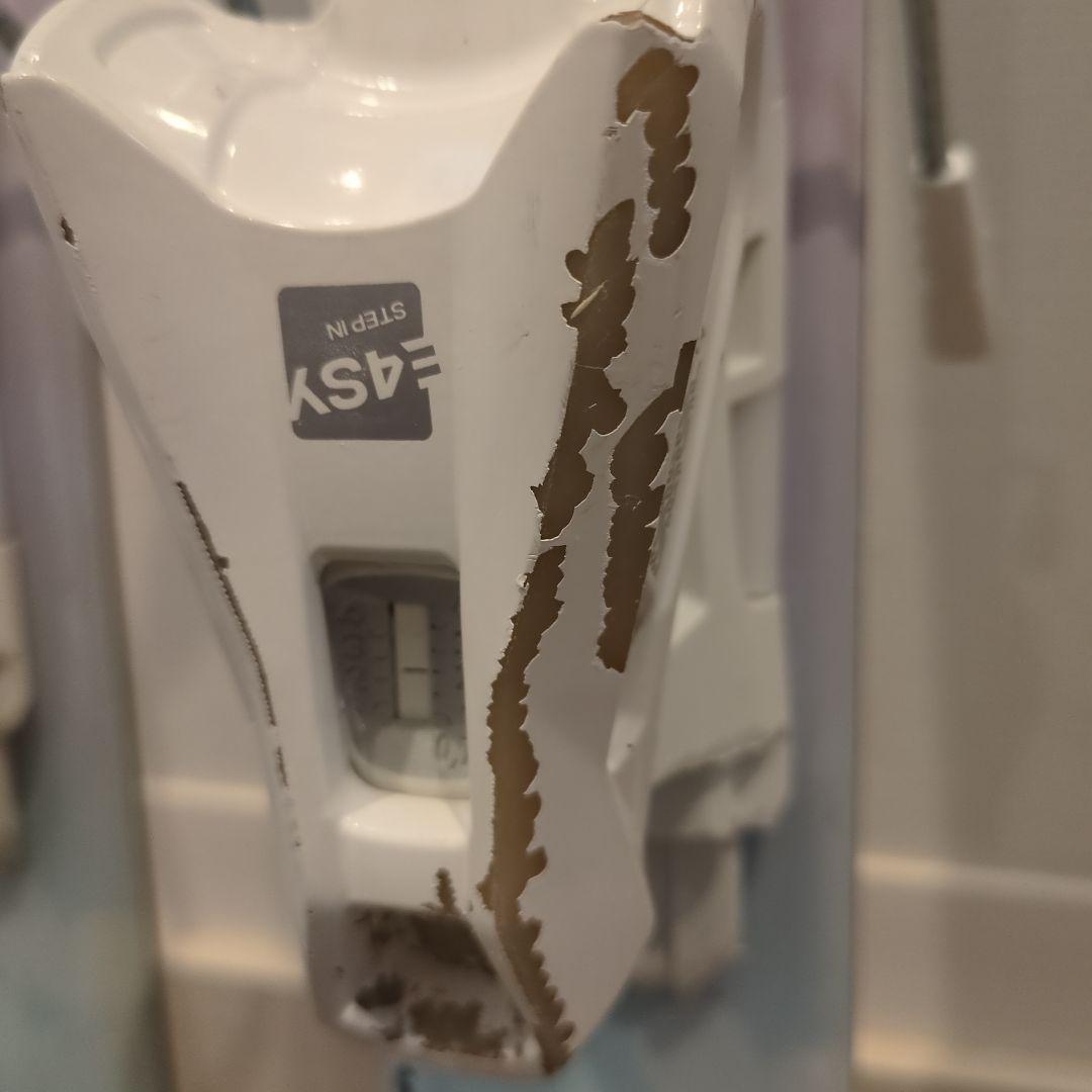 STREULEスキー板130センチ、ストック95センチ、ブーツ23センチ　高学年