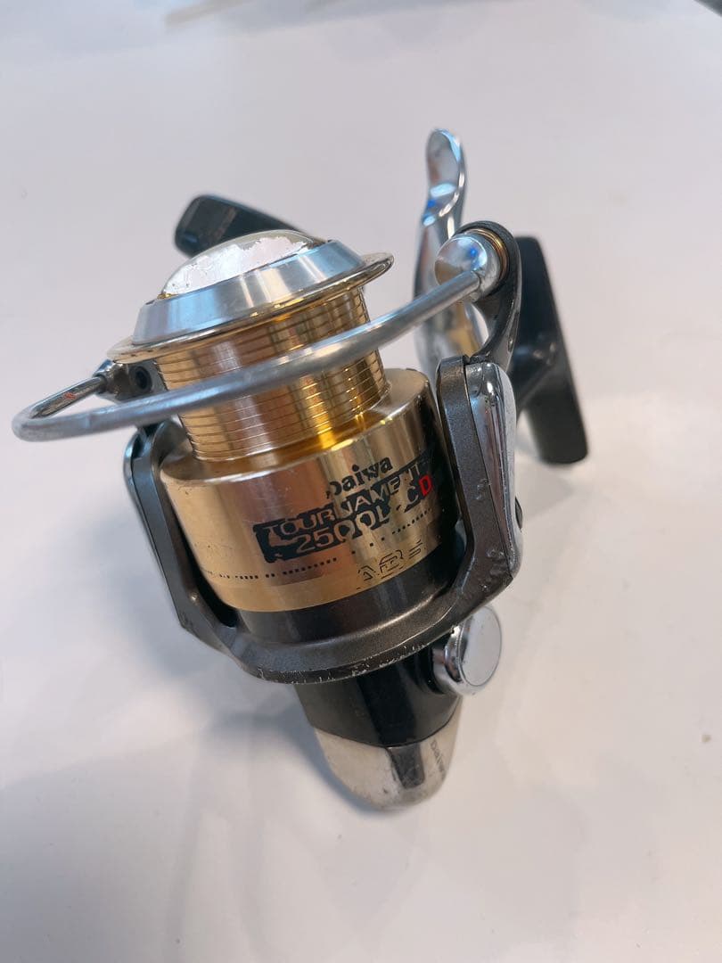 ダイワ トーナメントZ 2500LBCD