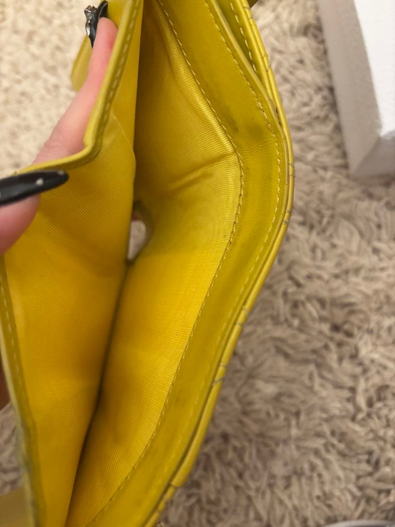 Dior ロータスウォレット　キルティング財布　三つ折り財布