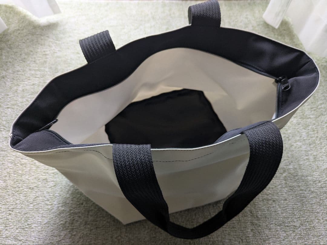 エルベシャプリエナイロン舟形ML1028N