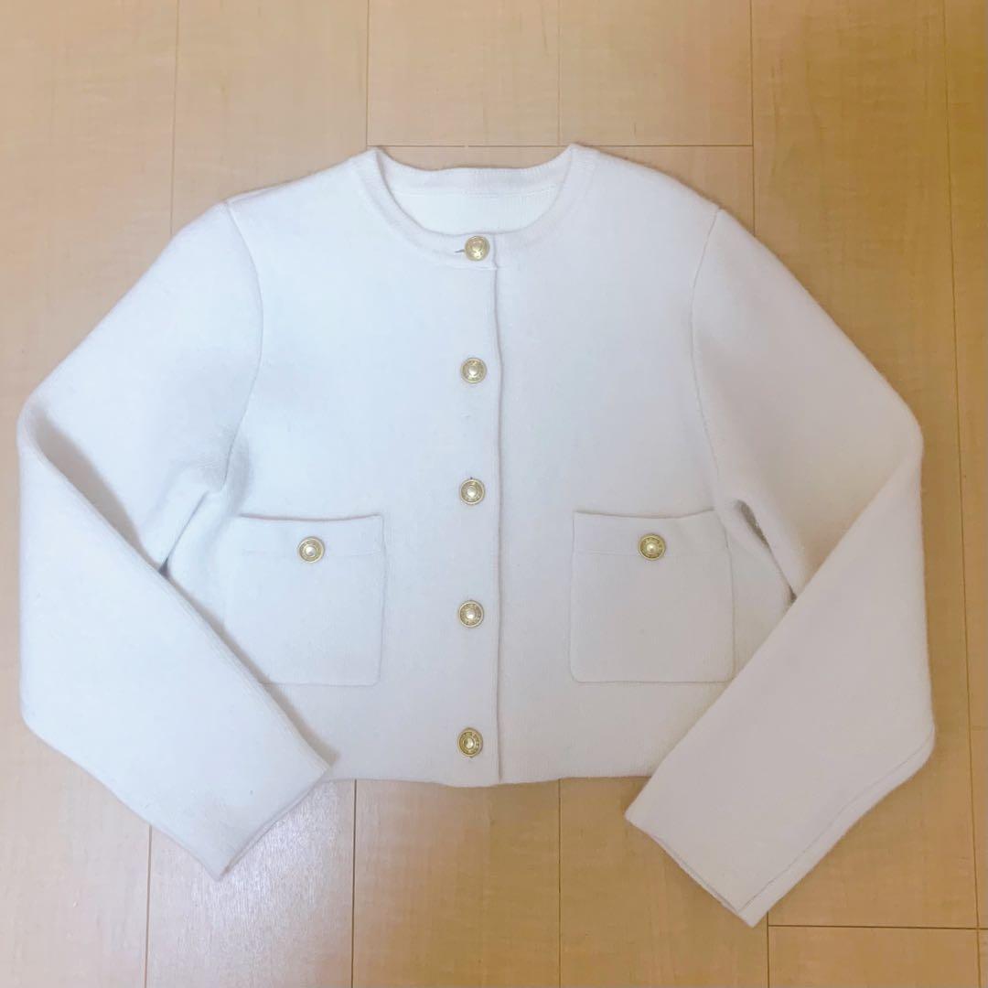 美品 ラクーンブレンドノーカラーニットジャケット　アイボリー