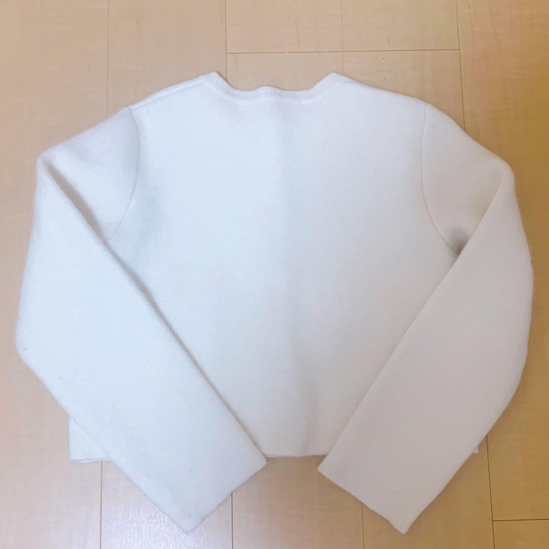 美品 ラクーンブレンドノーカラーニットジャケット　アイボリー